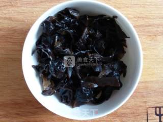 鱼香肉丝的做法步骤：5