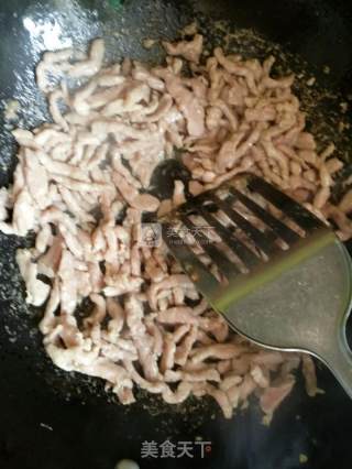 鱼香肉丝的做法步骤：9