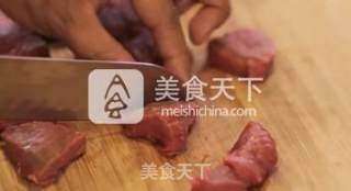秘制烧烤羊肉串的做法步骤：2