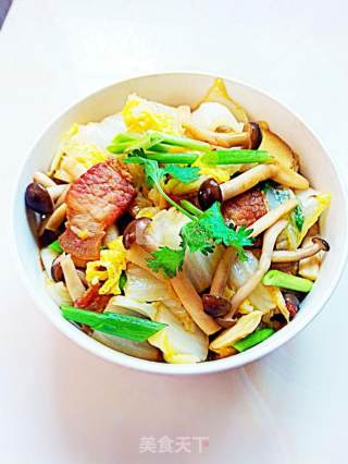 五花肉烧大白菜的做法步骤：11