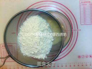 零基础烘培小白也能做出自信满满的粗糖奶油酥饼的做法步骤：5