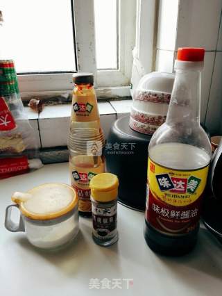 五彩焗饭的做法步骤：2