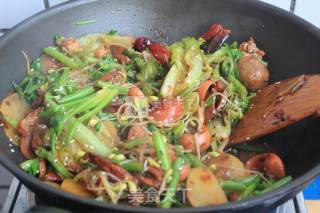 清理冰箱的料理——麻辣香锅的做法步骤：12