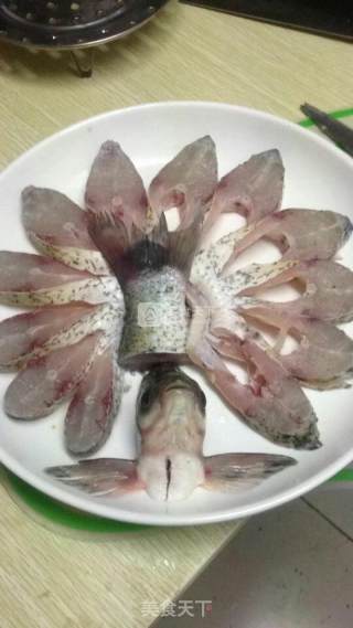 开屏武昌鱼的做法步骤：3