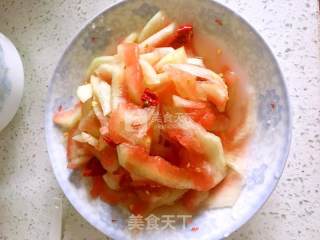 酸辣凉拌西瓜皮的做法步骤：4