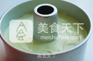 菠菜奶酪戚风蛋糕的做法步骤：10