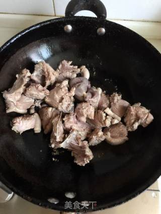 快速酱鸭法的做法步骤：2