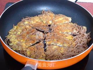 荞麦面煎饼的做法步骤：7