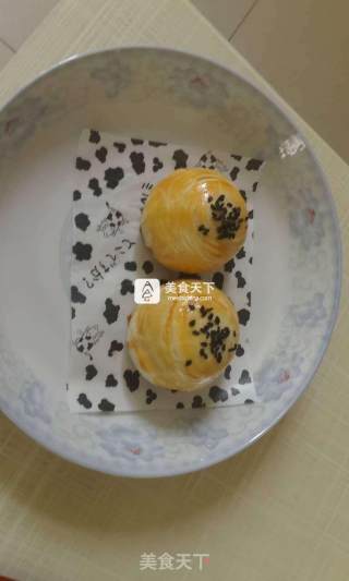 蛋黄酥的做法步骤：6