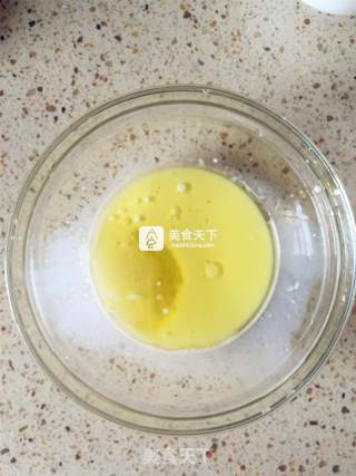 五色奥利奥芒果慕斯蛋糕的做法步骤：3