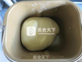 菠萝皮红豆牛奶吐司面包的做法步骤：7