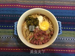 阳春面、酱油面、雪菜面的做法步骤：4