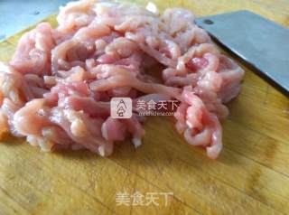 【鱼香肉丝】的做法步骤：2