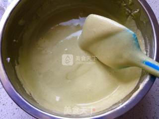 抹茶奶油蛋糕卷的做法步骤：12