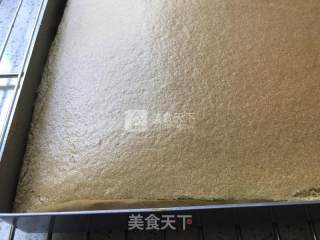 抹茶奶油蛋糕卷的做法步骤：18