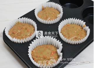 胡萝卜玛芬蛋糕 （nuc原汁机食谱）的做法步骤：5