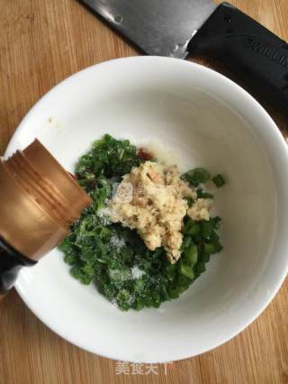 葱油手撕鸡的做法步骤：7