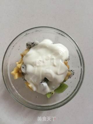 水果酸奶沙拉的做法步骤：5