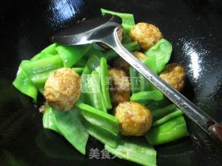 尖椒烧虎皮鸡蛋的做法步骤：4