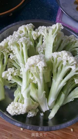 干锅（砂锅）有机花菜的做法步骤：3