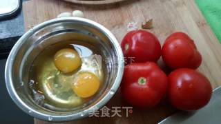 西红柿炒蛋的做法步骤：1