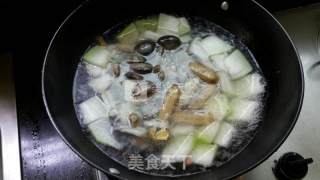 冬瓜海鲜汤的做法步骤：4
