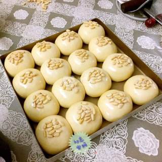 天然酵种松仁小餐包的做法步骤：6