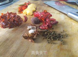 【红烧牛肉】的做法步骤：4