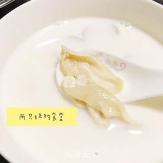 牛奶炖花胶的做法步骤：6