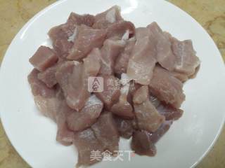 糖醋肉的做法步骤：1