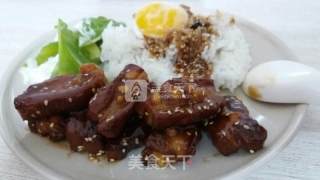 糖醋软骨饭 糖醋排骨 红烧排骨的做法步骤：1