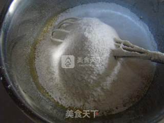 百香果萨瓦林戚风的做法步骤：4