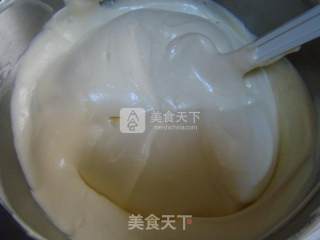 百香果萨瓦林戚风的做法步骤：7