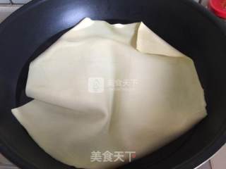 烤豆皮卷的做法步骤：1