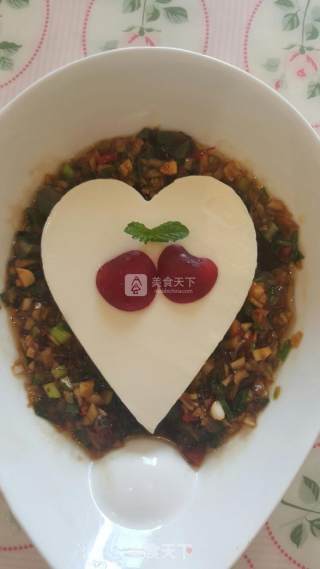爱心皮蛋豆腐的做法步骤：7