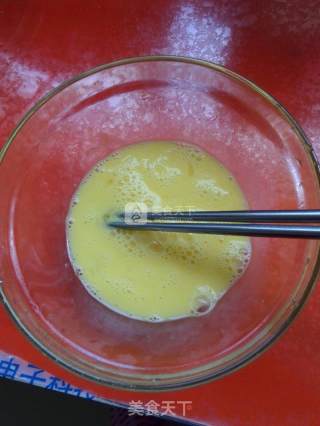 蕃茄豌豆蛋汤的做法步骤：2