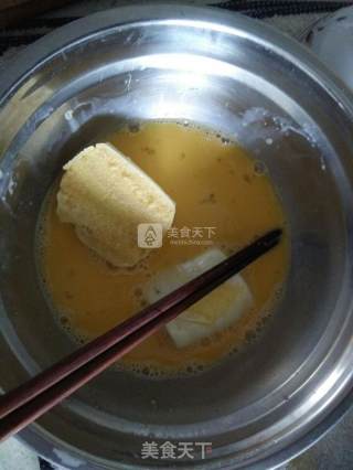 煎冷馒头的做法步骤：2