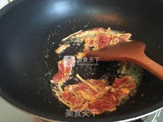 豆皮韭菜炒肉丝的做法步骤：8