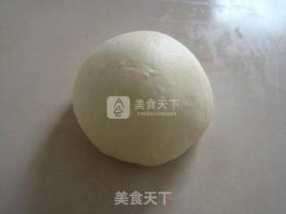 香菇豆沙包的做法步骤：1