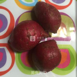 紫薯煎饼的做法步骤：1