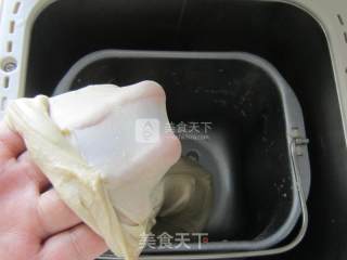 杏仁片餐包的做法步骤：4