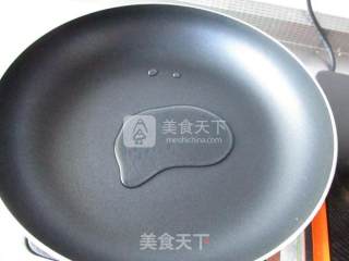 槐花煎饼的做法步骤：5