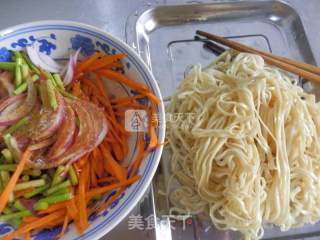 三色烤面的做法步骤：3