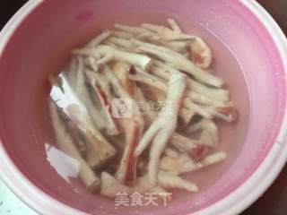 泡椒凤爪的做法步骤：4