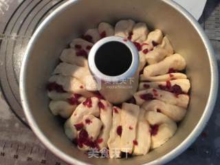 炼乳蔓越莓手撕包的做法步骤：12