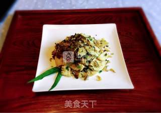 酸菜虾皮炒春笋的做法步骤：6