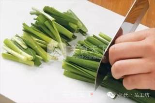 牛肉火锅的做法步骤：2