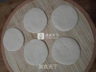 椰香发面饼的做法步骤：9