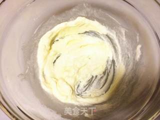 草莓奶酥菠萝包的做法步骤：3