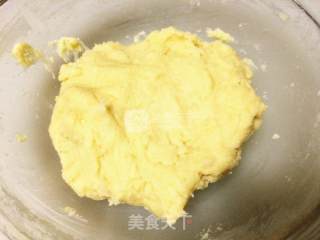 草莓奶酥菠萝包的做法步骤：10